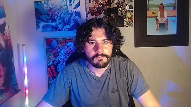 LuciferSantoryu webcam