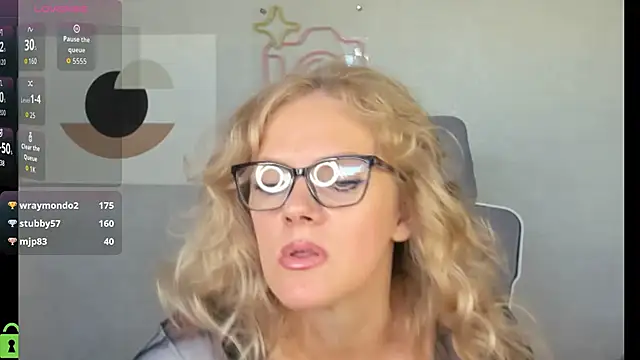 Victoria_Nelson