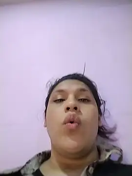 kimCosseyy webcam