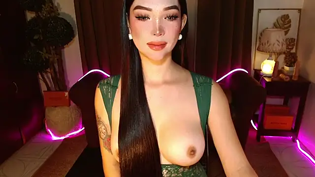 MouthWatering_Ayesha webcam
