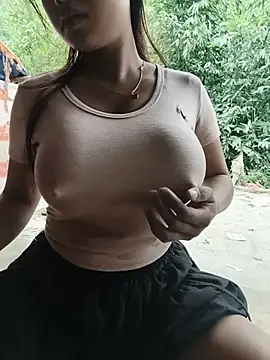 Rubyy_Nk webcam