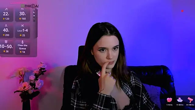 liana_kisses webcam