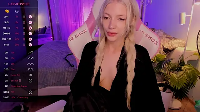 AnyaTaylor_ webcam