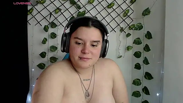 Nika_1_ webcam