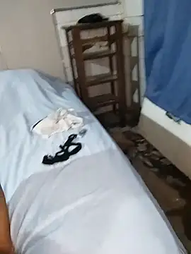 parejajuguetona420 webcam