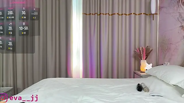 Eva_JJ