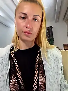 kylie_blck webcam