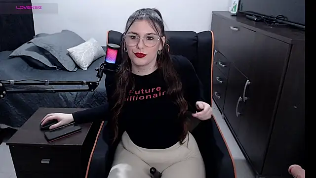 Watch xxbbtaa live on EroticFlix - High definition streams