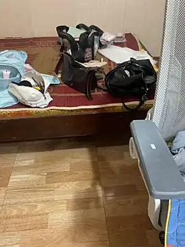 Mina048 webcam