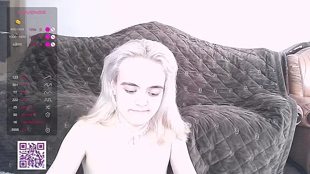 Oxcy_Secret webcam