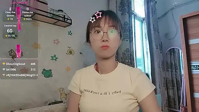 Lili_666 webcam