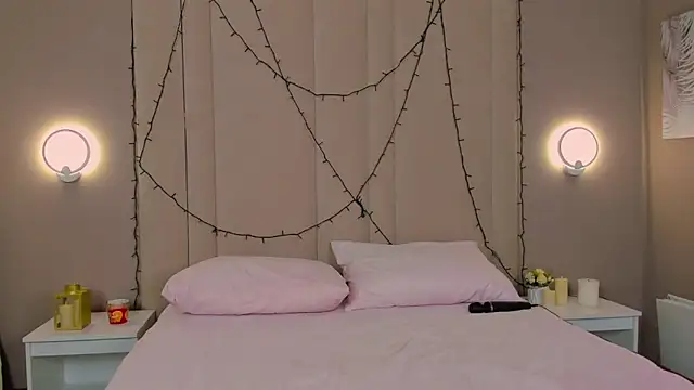 AdeleSilvy webcam