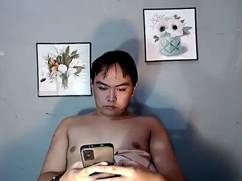 Asianblk_barbiedoll webcam