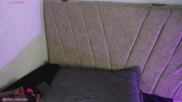 EliseColeman live sex cam