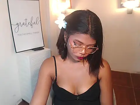 Asian_chicksxx webcam