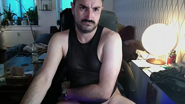 tomz0819