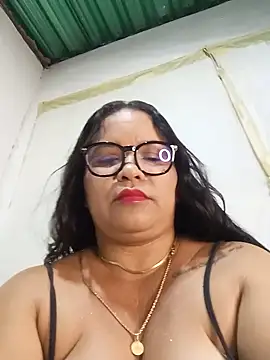 Morenita_Bella_42 webcam