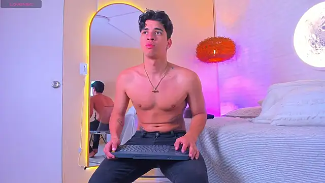 Benjamin_More webcam