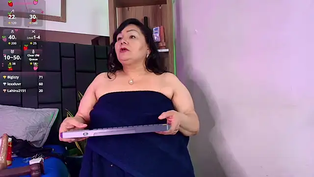 EllenaBoobs_ webcam