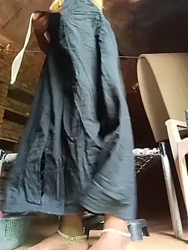 cute_diya_12 webcam