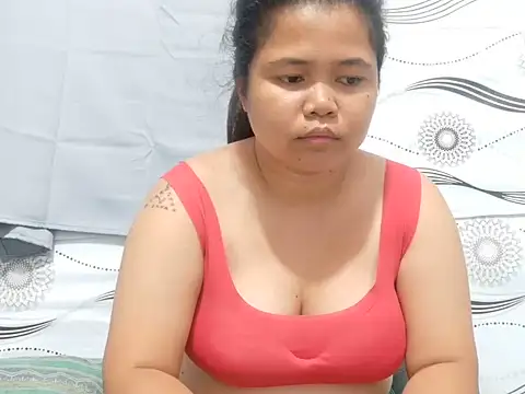 Sweetbigtits_69 webcam