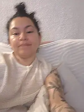 MissBronte webcam