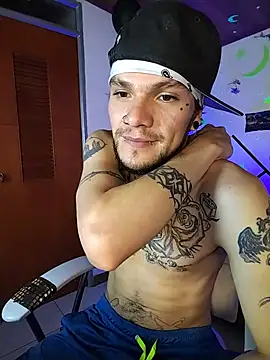 FonixXBelialX webcam