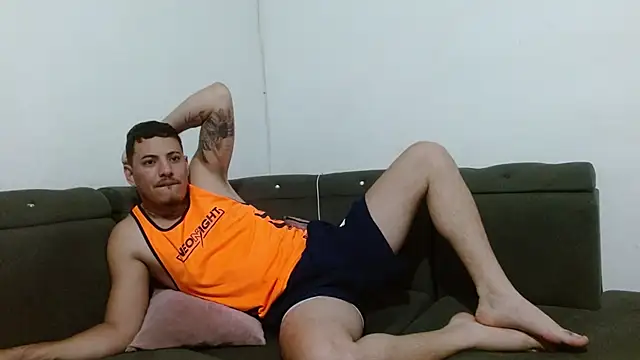 Raven_Claww webcam
