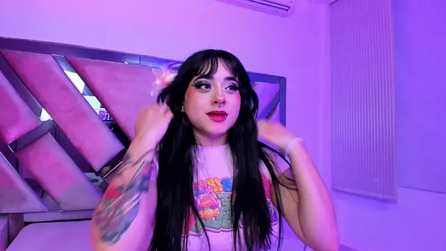 Elena_Tylor webcam