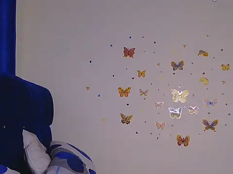PrettyCoochiee webcam