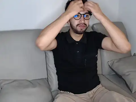 thomass1018 webcam