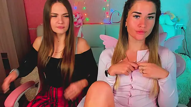 hotty_girls_here (G young) - HOT KISS