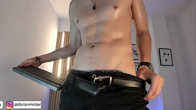 Dorianmistery2322_ webcam