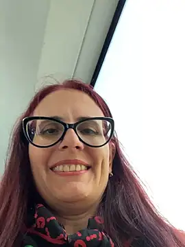 NataKitten live cam on StripChat
