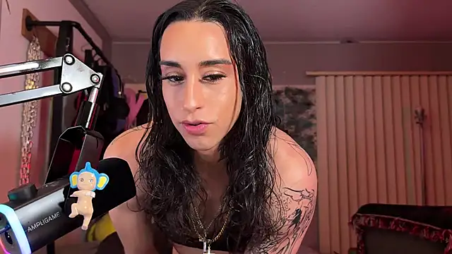 Vaveley - Trans webcam sex chat