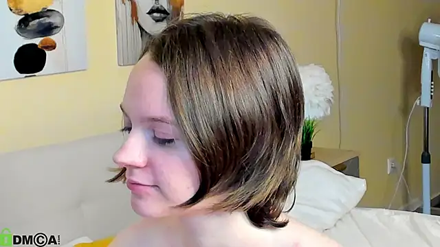 Olivia_Riesz live cam on StripChat