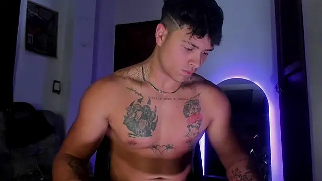 Dominic_Biker__ webcam