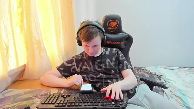 iliaskrislove webcam