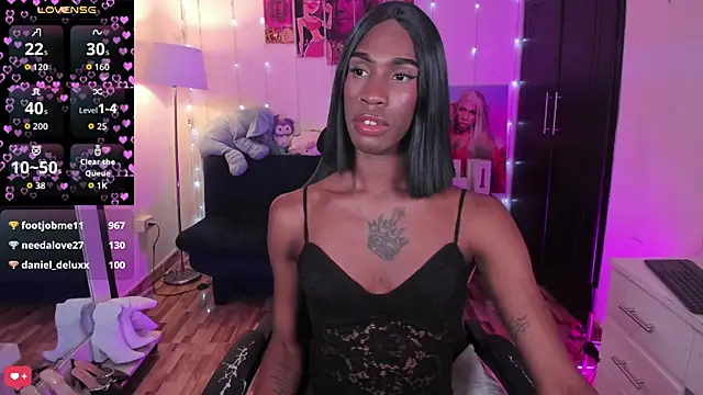 Kendall_Gil live cam on StripChat