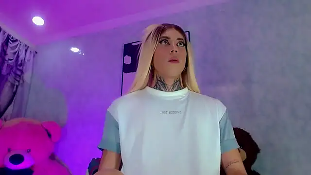 Julia_Bulette1 webcam
