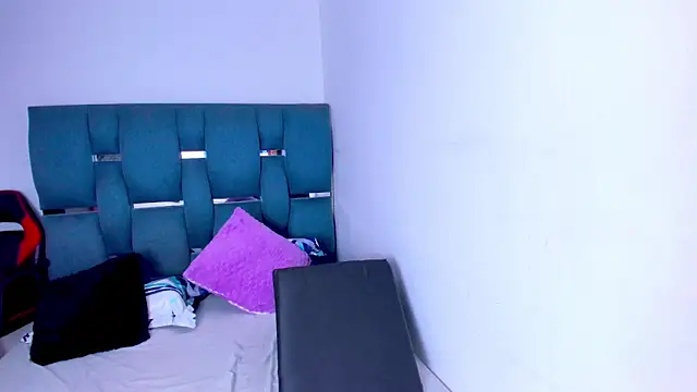 crazybaby_squirt webcam