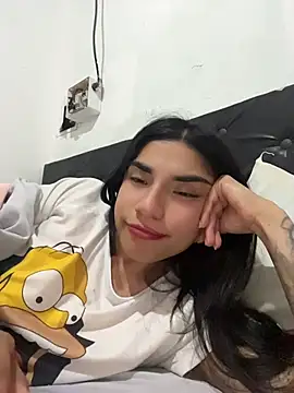 InesD_Arcy webcam