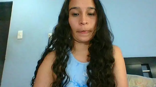 scarlettscottx_ - Scarlettscottx_'s free webcam - UK Sex Cams