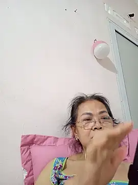 hotestlove - Hotestlove's free webcam - UK Sex Cams