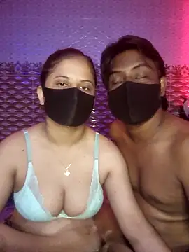 Younger_Couples webcam