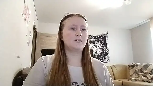 anikalipps - AnikaLipps's free webcam - UK Sex Cams