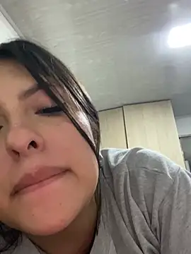 emiiross webcam
