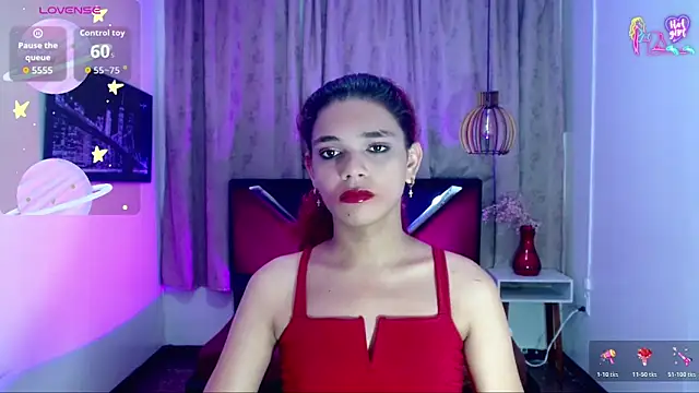 luisa__torres webcam