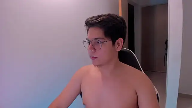 Asta_YunoXXX webcam