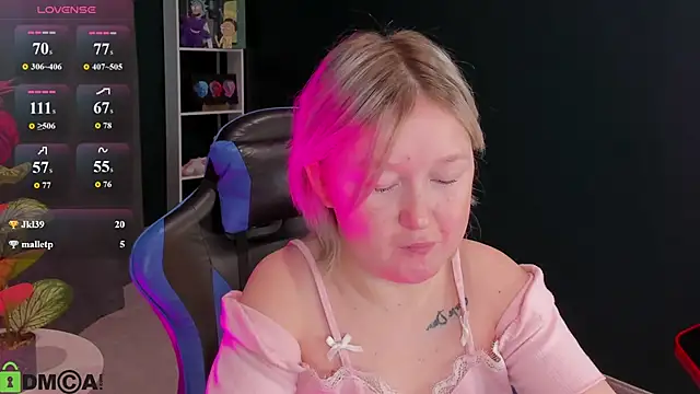 Sara_Robinson webcam